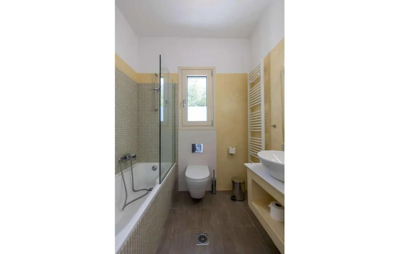 Delightful Kefalonia Villa - 2 Bedrooms - Villa Olive Grove - Private Pool And Phenomenal Sea Views - Agia Efimia Ferendinata